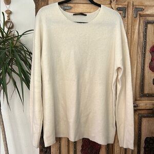 Jenni Kayne Cream Crew Neck Sweater Cashmere Blend
